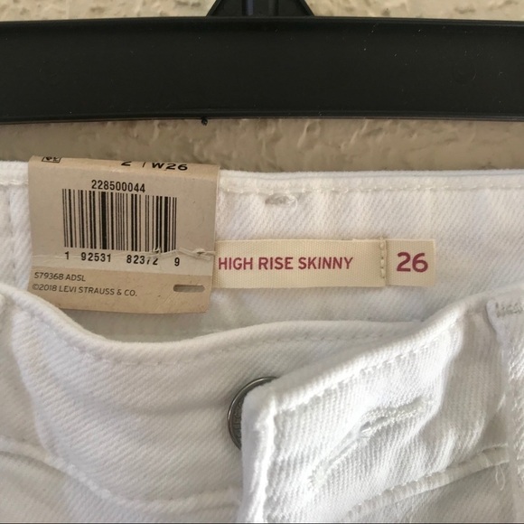 Levi’s Jeans 721 High Rise Skinny Distressed Fray Casual Festival White 26 NWT - Picture 8 of 10